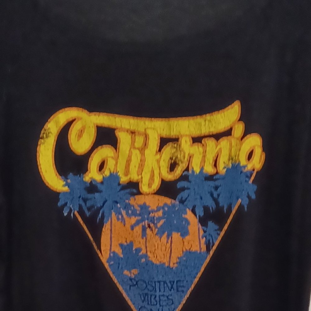 WOMENS T SHIRT
